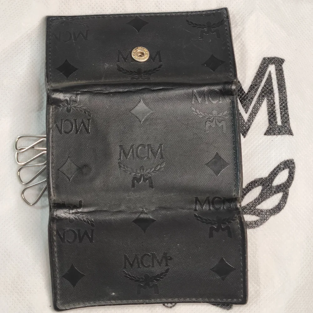 vintage black